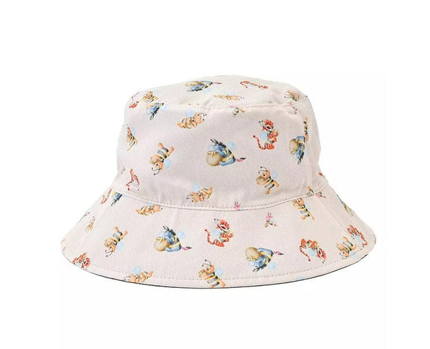 Winnie the Pooh Reversible Hat: Pooh & Friends