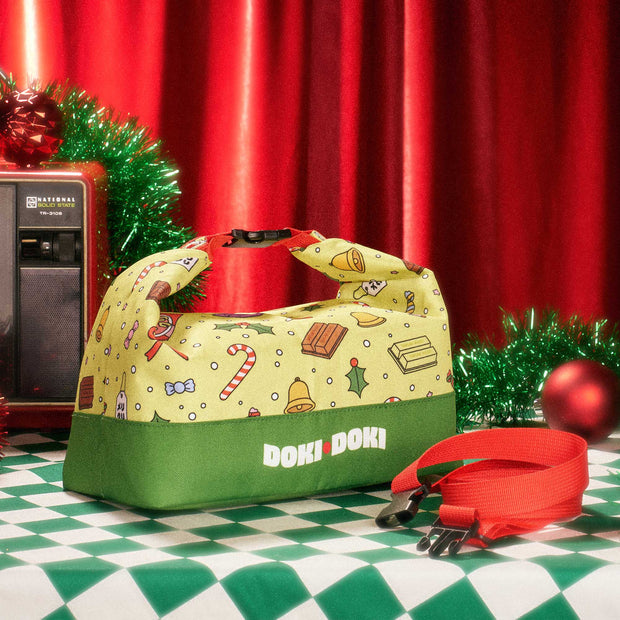 Japan Kit Kat Variety Pack Holiday Edition (50 Pcs) by Sugoi Mart