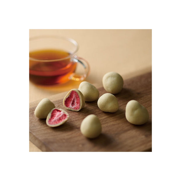 Muji Earl Grey Chocolate & Feuilletine Coated Strawberries