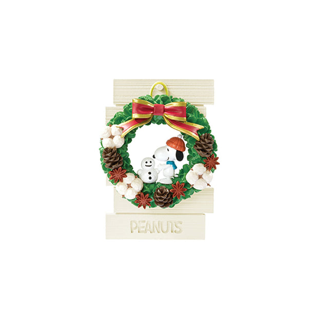 Peanuts Snoopy Wreath Collection