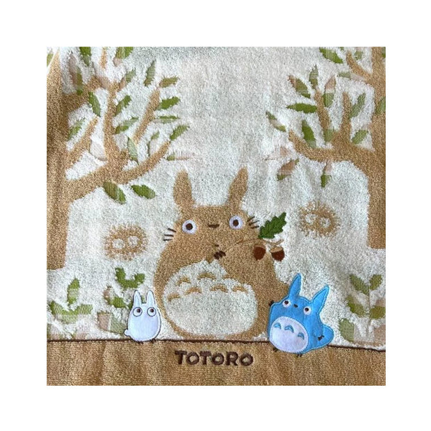 Ghibli My Neighbor Totoro Bath Towel: Totoro & Acorns