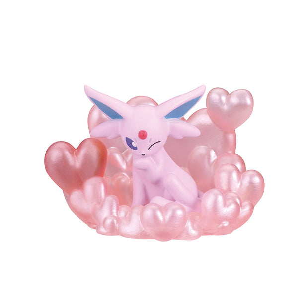 Pokemon Surprise Bath Popping Ball: A Sweet Moment